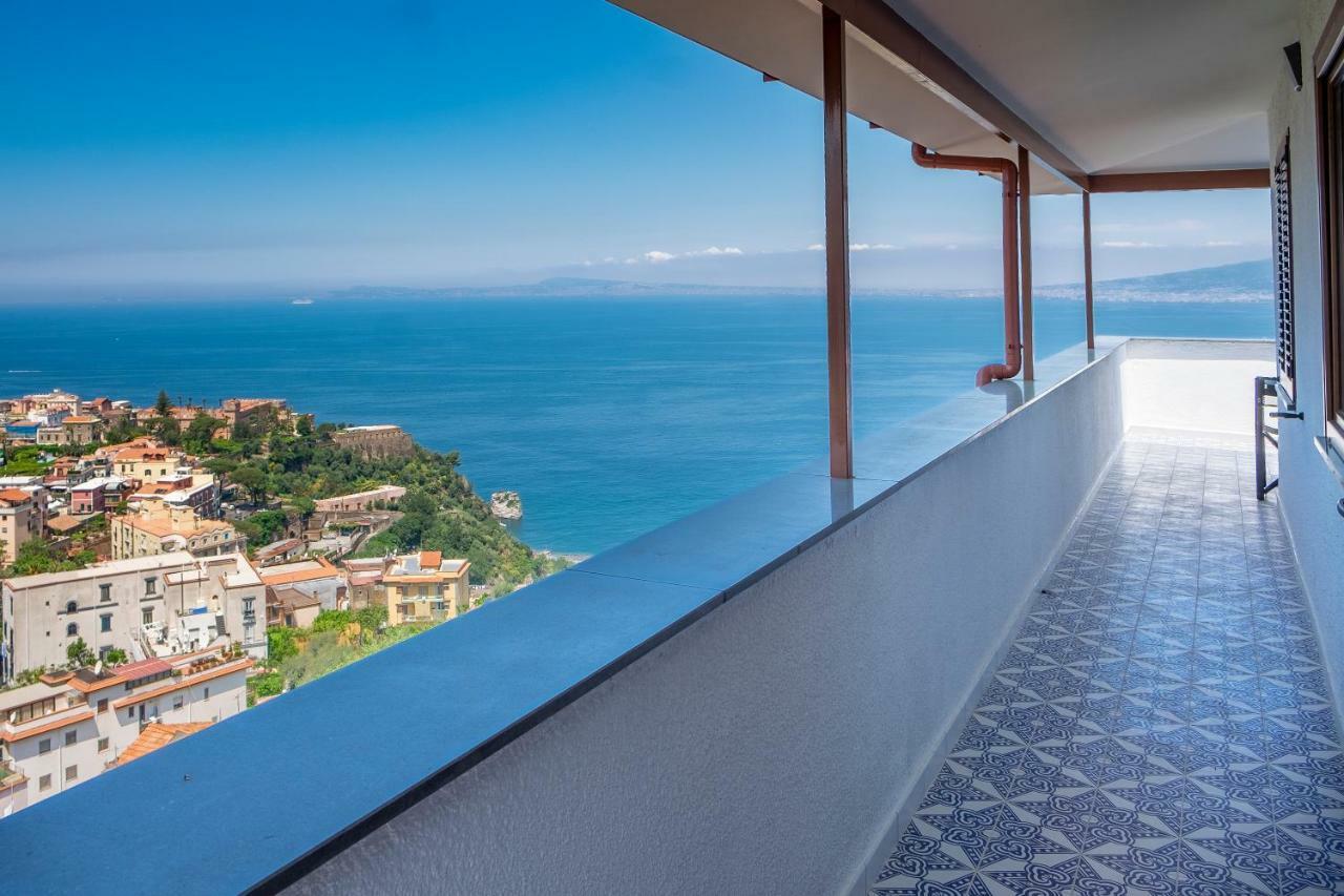 Appartamento In Villa Ariel Vico Equense Ngoại thất bức ảnh